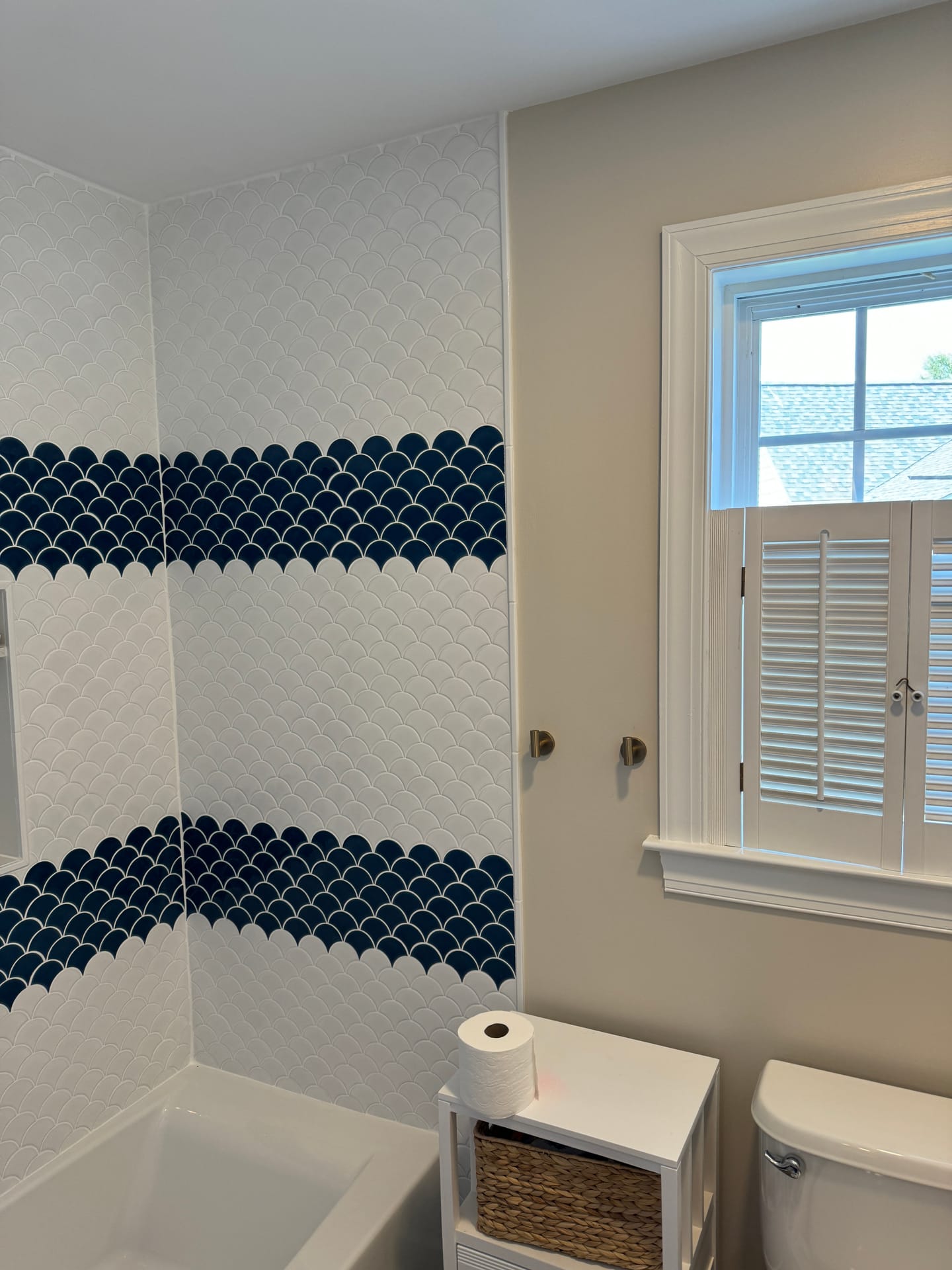 Tile and Schluter detail