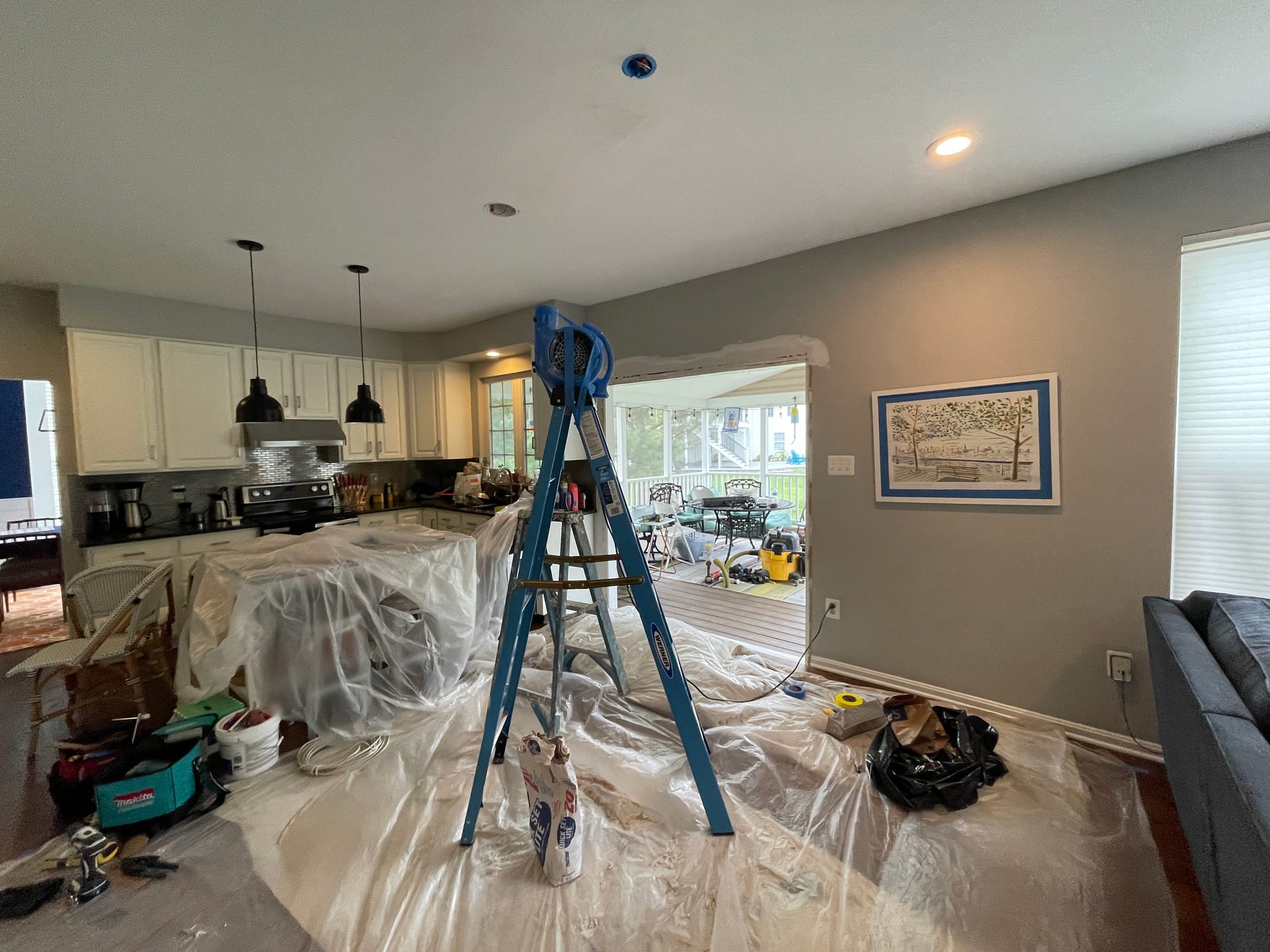 Kitchen walkthrough